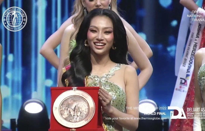 Lâm thu hồng ẵm giải á hậu 4 miss globe 2022 mất hành lý 7 ngày vẫn thắng đẫm giải thưởng - 3