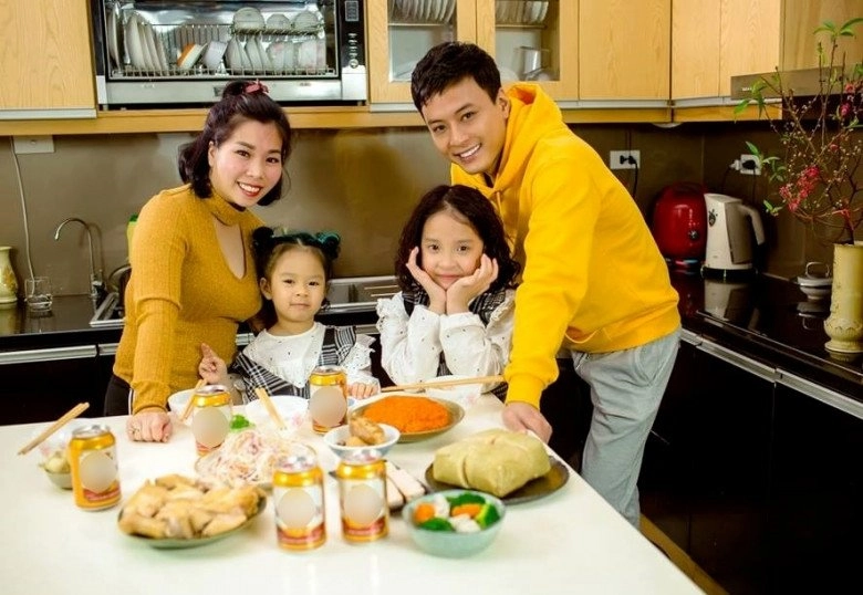 Mặc lùm xùm của chồng bà xã hồng đăng xuất hiện với dung nhan khác lạ như gái hàn quốc - 4