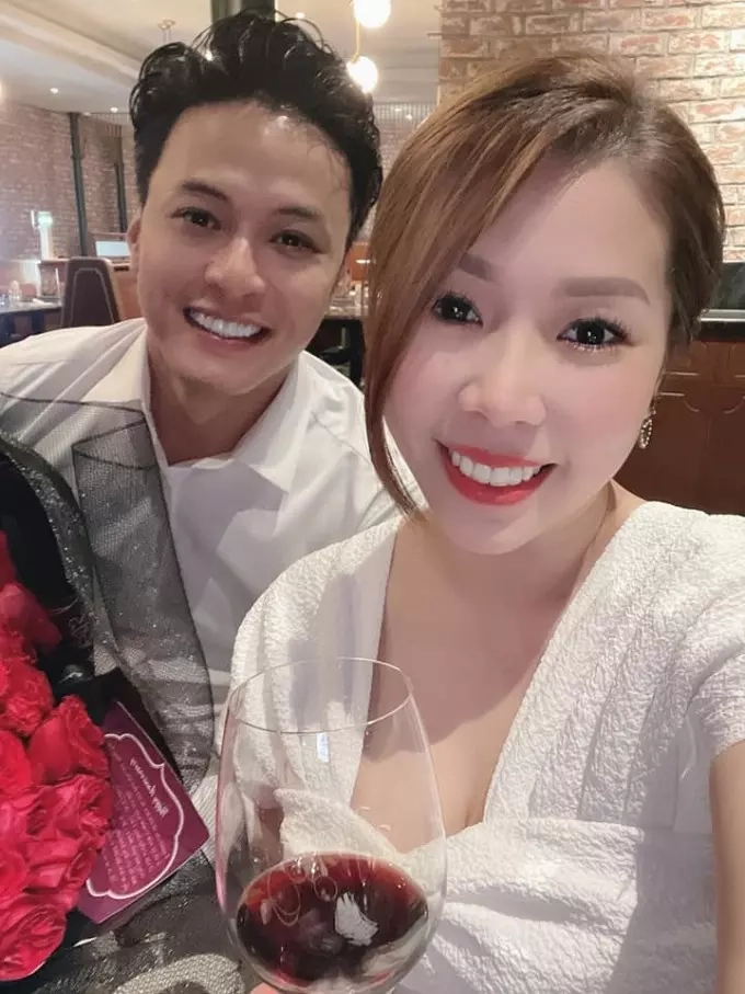 Mặc lùm xùm của chồng bà xã hồng đăng xuất hiện với dung nhan khác lạ như gái hàn quốc - 12