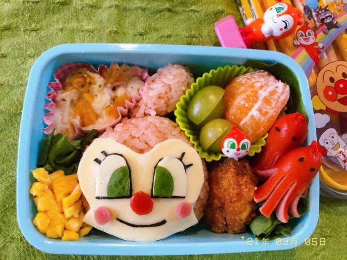 Mẹ đảm làm cơm bento cho con đi học hội chị em đứng ngồi không yên vì kém cạnh - 2