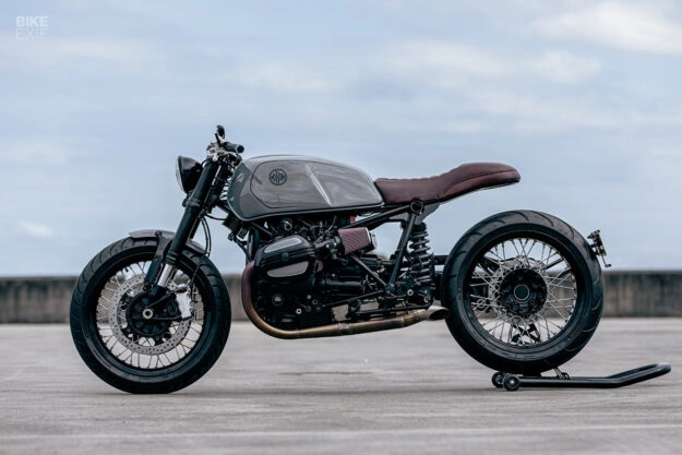 Một chiếc bmw rninet độ cafe racer của deus - 10