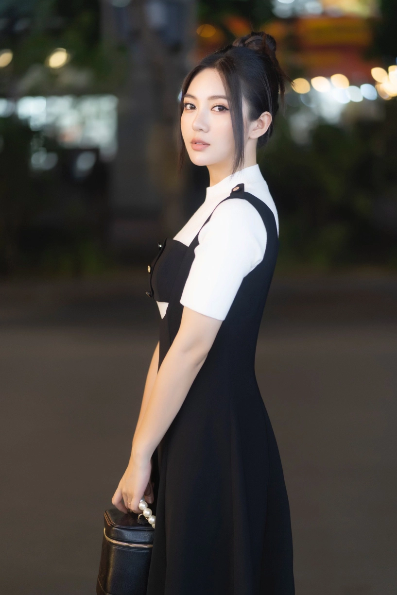 Nhan sắc của mc tú linh - hotgirl mu năm xưa bao chàng trai gọi vợ qua ống kính team qua đường - 4