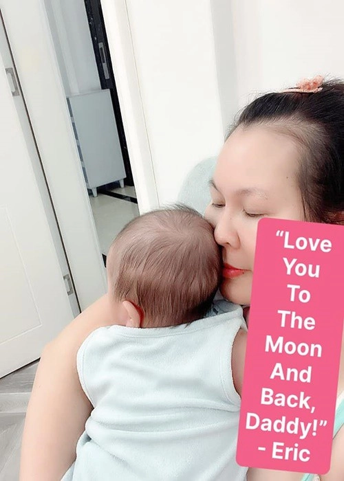 Nữ đại gia sinh con đầu lòng với quý bình hiếm hoi chia sẻ cảnh bên con sơ sinh tuổi u50 - 7