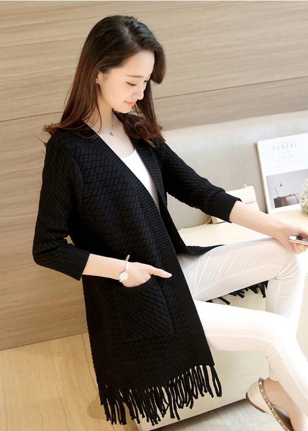 Sắp sang năm 2023 mà còn diện mấy mẫu áo cardigan này bảo sao style của nàng mãi không sang được - 6