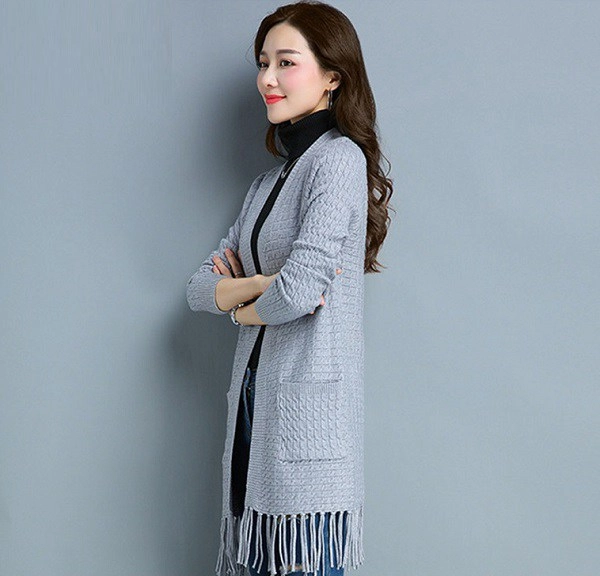 Sắp sang năm 2023 mà còn diện mấy mẫu áo cardigan này bảo sao style của nàng mãi không sang được - 7