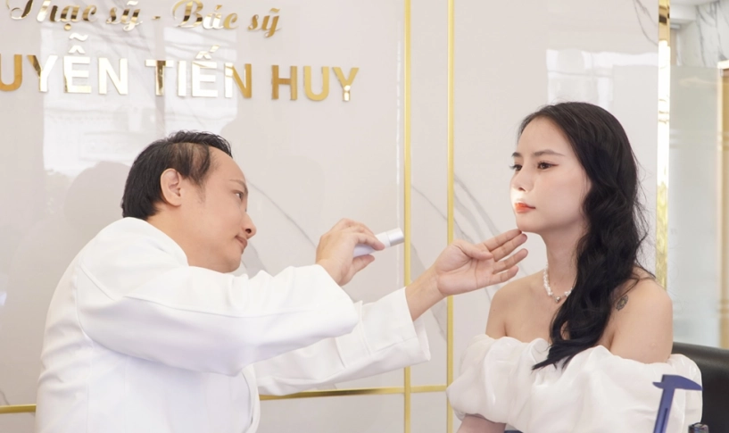 Thsbs nguyễn tiến huy và chiếc mũi bị hỏng 8 năm - 3