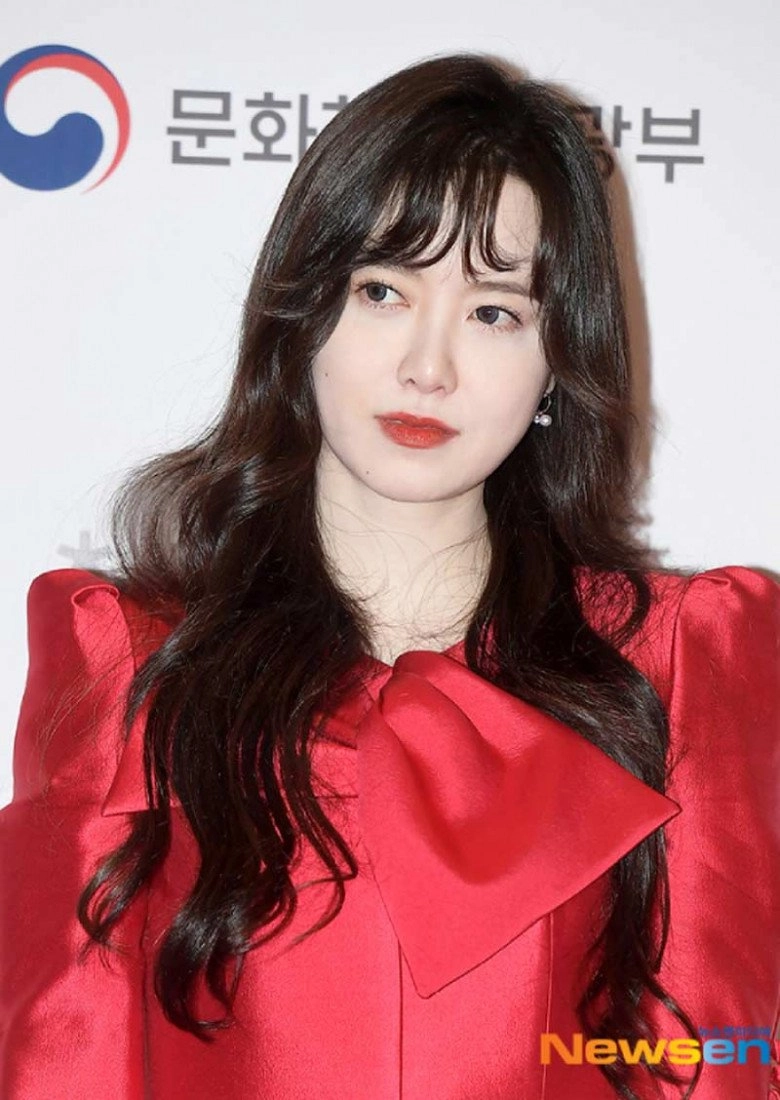 Từng ngậm kẹo mút giảm 14kg nàng cỏ goo hye sun giờ phát tướng nhan sắc vẫn xứng danh ma cà rồng - 2