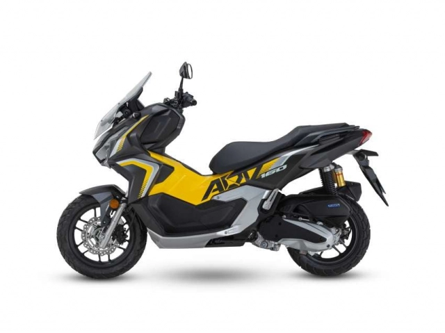 Honda adv160 2023 hiện đã có mặt tại malaysia - 4