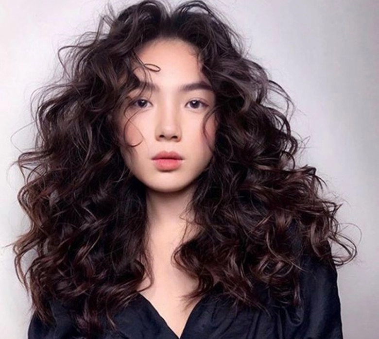 Tết đến xuân về chị em vụng về từ mặt kiểu tóc này kẻo đổ oan cho anh thợ làm tóc - 2