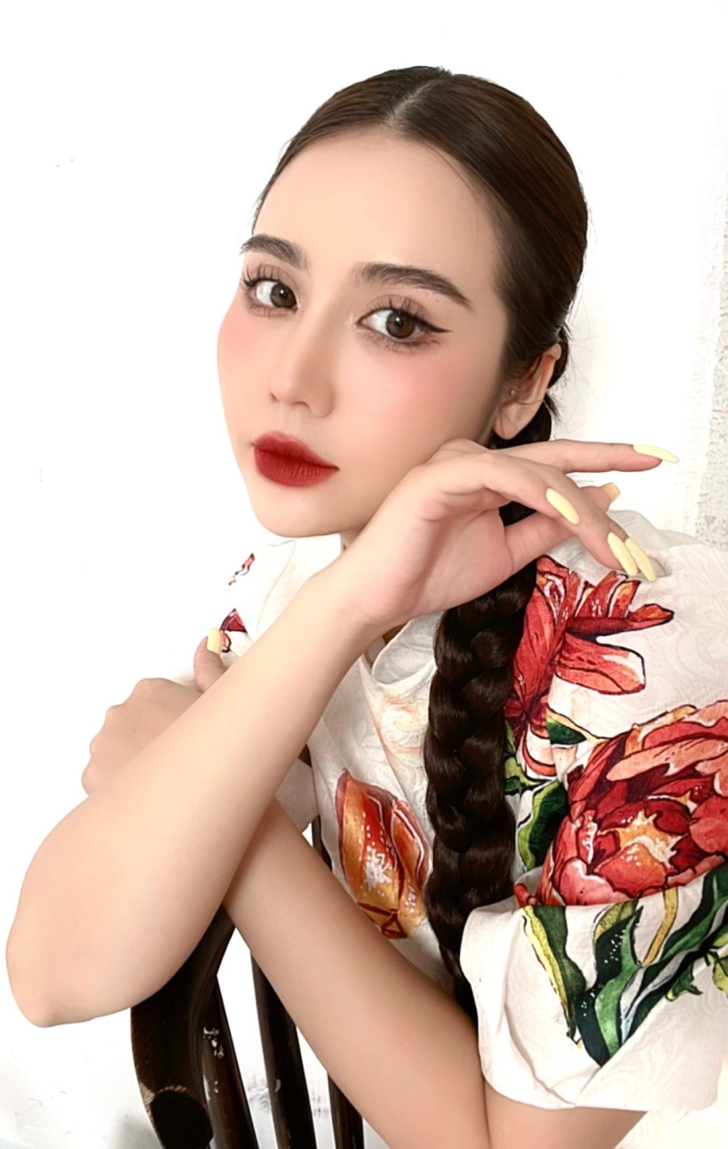 Xuất hiện mỹ nhân ăn phấn son nhất vũ trụ điện ảnh vtv trước và sau make-up như 2 người - 4