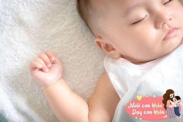 3 bí mật báo hiệu tình trạng sức khỏe của trẻ sơ sinh nếu bỏ qua sẽ vô tình khiến con chậm lớn - 8