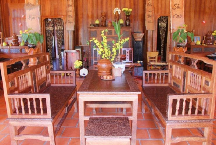 Mãn nhãn ngôi nhà độc nhất vô nhị miền tây được làm từ 4000 cây dừa lão - 2