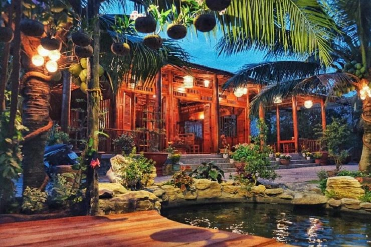 Mãn nhãn ngôi nhà độc nhất vô nhị miền tây được làm từ 4000 cây dừa lão - 7