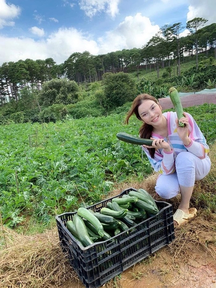 Thêm năm thêm tuổi nhưng loạt mỹ nhân này lại càng trẻ ra đỉnh nhất là nàng kiều nữ tuổi 41 - 3