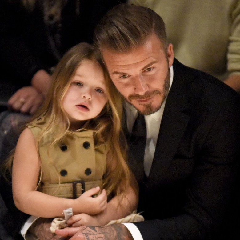 Ái nữ duy nhất của david beckham càng lớn càng đẹp 12 tuổi trổ mã cao vượt trội - 2