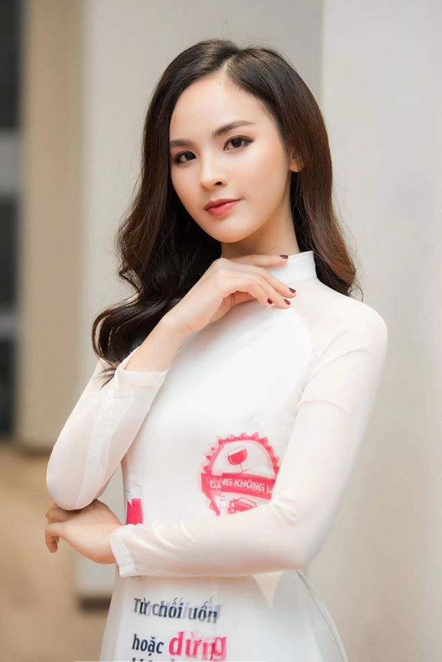 Mc vtv thi hoa hậu 5 lần 7 lượt không có vương miện giờ thành bà chủ đi tìm đại diện miss universe việt nam - 1