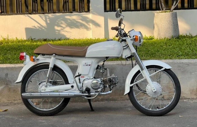 bạch mã hoàng tử honda benly 50s 25 năm tuổi giá 168 triệu đồng - 2