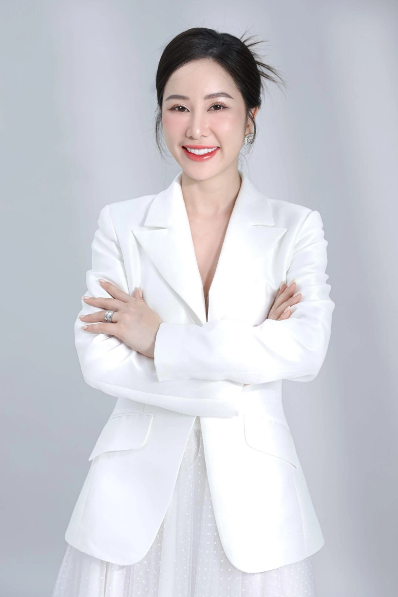 Ceo vũ hoàng quyên bóng hồng làm nên thành công của nha khoa happy smile - 4