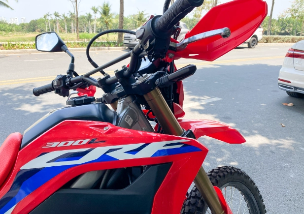 Honda crf300l 2023 đầu tiền về tại vn kèm giá bán - 5