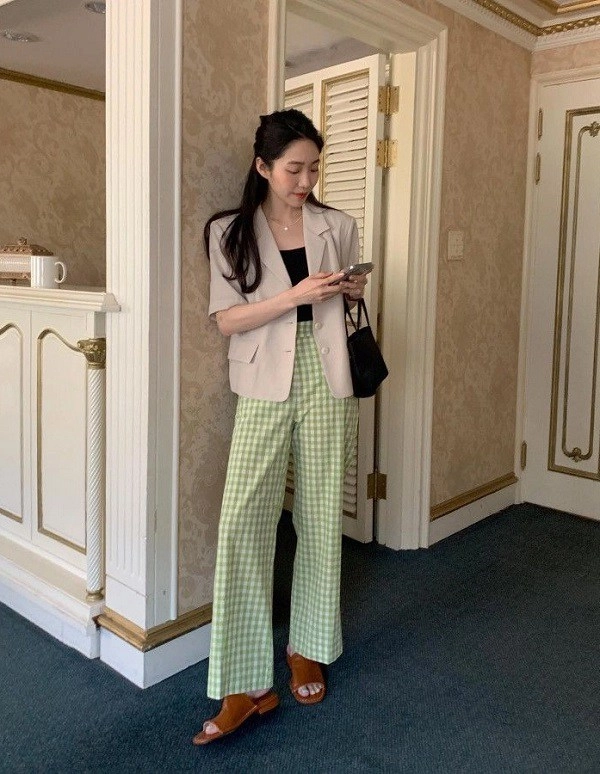 Kiểu áo blazer đang khiến phụ nữ phát sốt vì đơn giản mà sang quan trọng là mặc được đi làm đi chơi - 7