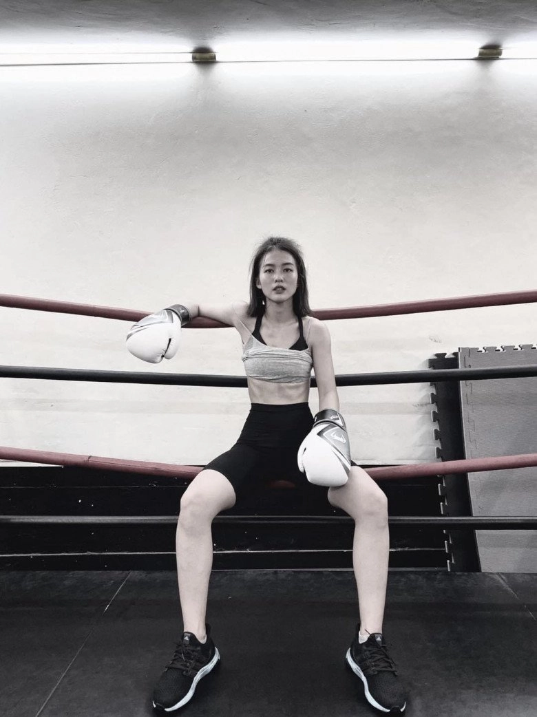 Quá khứ bị ám ảnh chân cột đình thánh nữ boxing việt giờ tự tin khoe dáng khắp mọi nẻo đường - 8