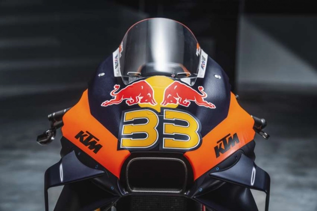 Red bull ktm factory racing ra mắt đội hình motogp trong năm 2023 - 5