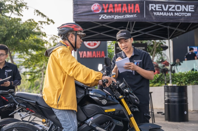 Revzone yamaha motor kỷ niệm một năm ra mắt cộng đồng đam mê xe mô tô - 3
