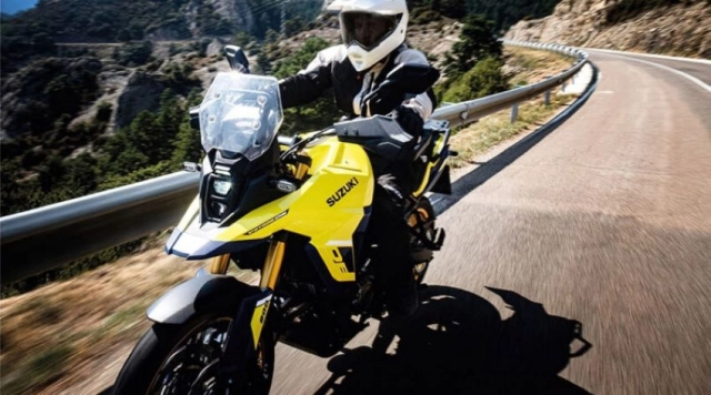 Suzuki công bố giá gsx-8s và v-strom 800de 2023 tại mỹ - 2