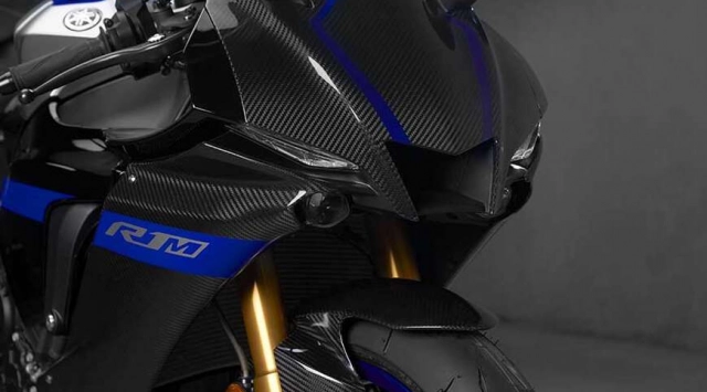 Yamaha r1m 2023 được cập nhật màu sắc và tinh chỉnh hệ thống treo ohlins - 1
