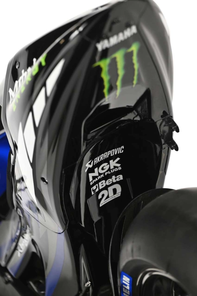 Yamaha trình phiên bản xe đua yzr-m1 motogp 2023 - 15