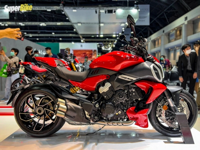 Ducati khuấy động motor show 2023 với loạt xe mới - 2