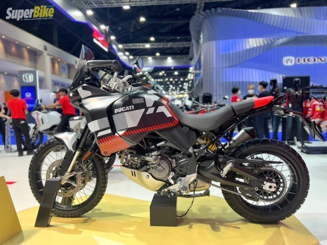 Ducati khuấy động motor show 2023 với loạt xe mới - 16