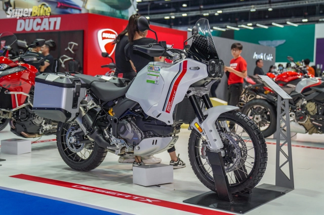 Ducati khuấy động motor show 2023 với loạt xe mới - 17