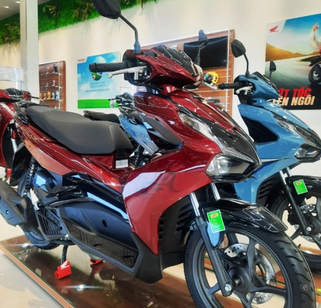 Honda giảm giá hàng loạt xe máy có xe giảm gần 20 triệu đồng - 1