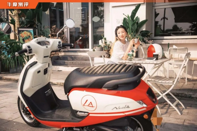 Honda giới thiệu mẫu xe tay ga vừa đẹp vừa sang đối thủ xứng tầm của vespa - 16