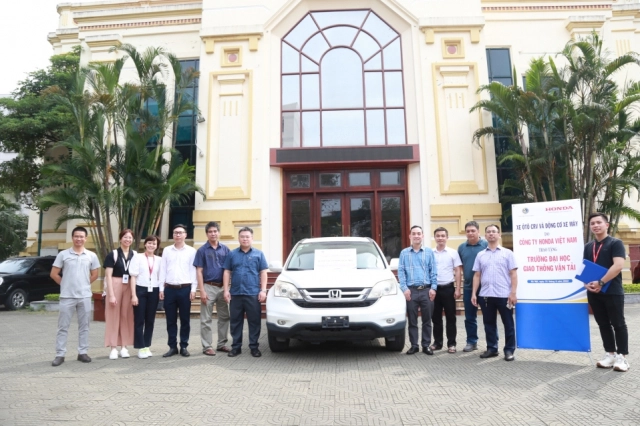 Honda việt nam bán hơn 23 triệu xe máy trong năm tài chính 2023 - 48