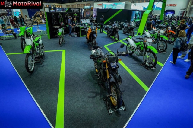 Kawasaki tiết lộ giá bán những mẫu xe mới 2023 tại motor show - 7