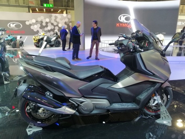 Kymco lột xác diện mạo ak premium 2023 mới tại châu âu - 7