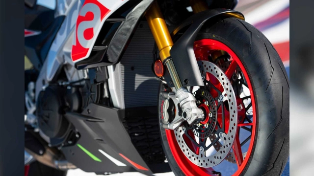 Phiên bản đặc biệt của aprilia rsv4 factory 2023 và tuono factory 2023 xuất hiện tại cota - 14