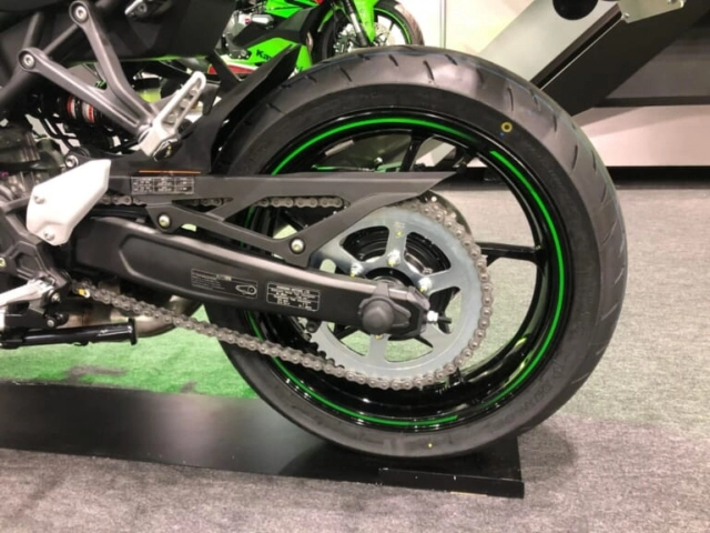 Trình làng ninja zx-25r se 2023 tại osaka motorcycle show 2023 với một số điều chỉnh - 5