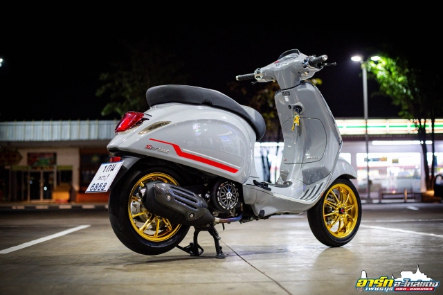 Vespa sprint trải qua màn nâng cấp ngoạn mục để thay đổi toàn diện vẻ ngoài - 22