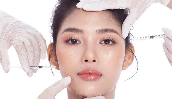 10 năm tiêm botox liên tục từ gương mặt như hình vuông thành cằm vline không cần phẫu thuật - 9