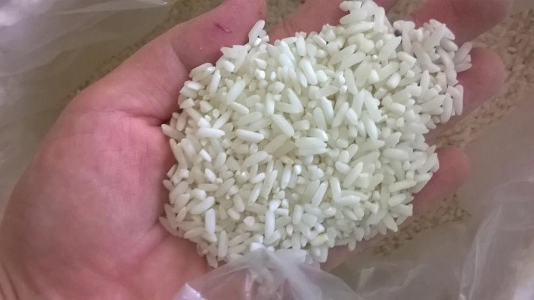 ngán ngẩm mẹ chồng lương hưu dư dả mà hết nghỉ lễ cho cháu nội được 5kg gạo làm quà lên thành phố - 3