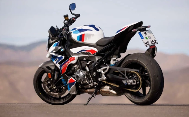 Bmw m1000r 2023 chính thức gia nhập thị trường malaysia - 4