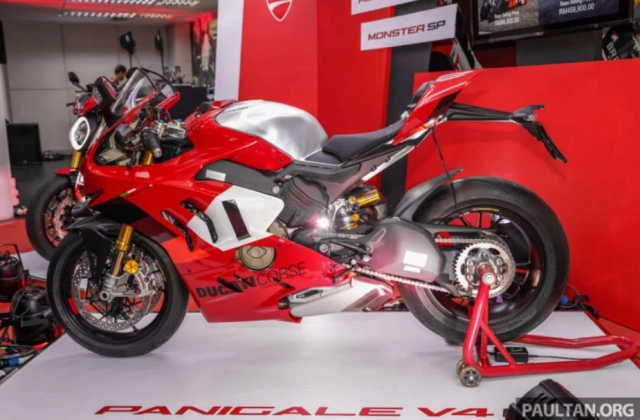 Chi tiết ducati panigale v4 r 2023 ra mắt tại malaysia - 13