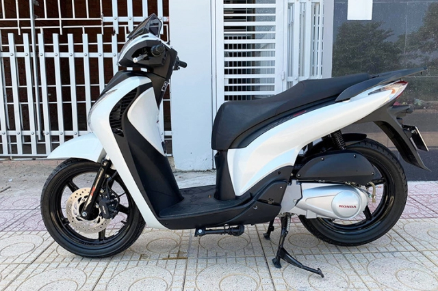 Có nên mua honda sh giá hơn 1 tỉ đồng - 1