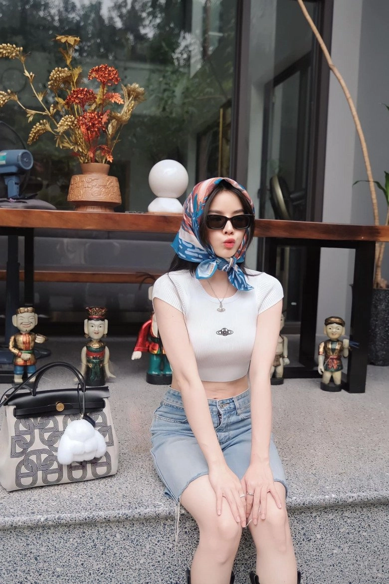 Đi làm giờ người ta ngủ hotgirl chà đĩa xinh nhất đà nẵng khoe mặt mộc làm người xem đứng hình - 11