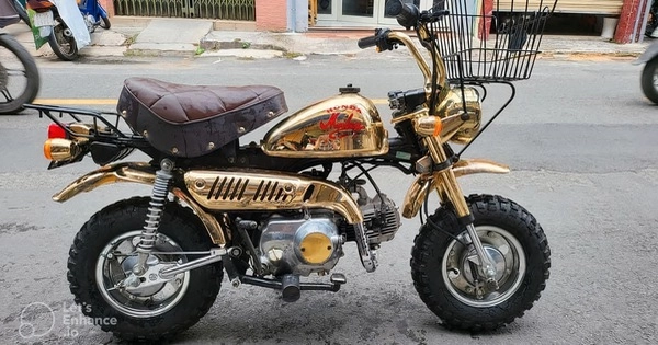 Honda monkey 1996 mạ vàng chưa từng đổ xăng rao bán giá 300 triệu - 1