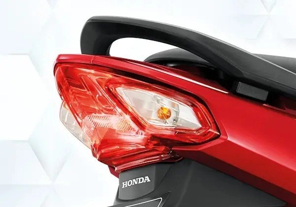 Honda wave 2023 cập nhật phiên bản mới sở hữu vẻ đẹp sắc sảo và trẻ trung - 1