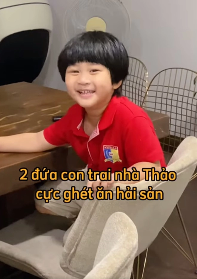 Vợ hoàng bách làm món vét tủ lạnh ngon ngất ngây lúc nấu mẹ chồng phán con cô thì cô chăm con tôi thì tôi chăm - 10